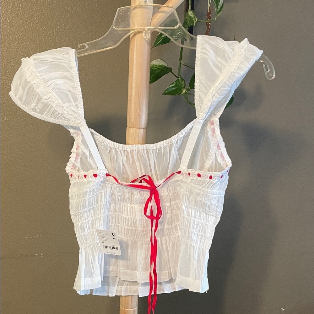 NWT Free People white sweetheart top with red ribbon M - Picture 6 of 10